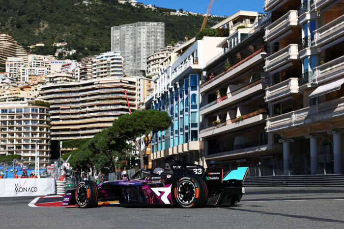 Ticktum beats de Vries to first Monaco E-Prix pole