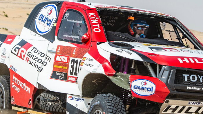 WATCH: Fernando Alonso rolls his Toyota twice in big Dakar Rally crash